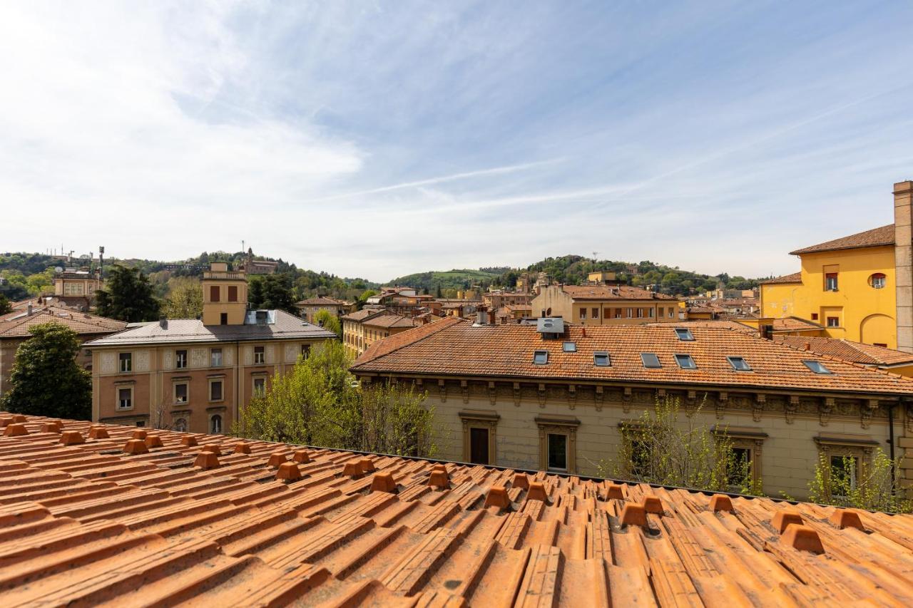 Italy Prestigious Historical Attic In Bologna Apartment Exterior foto